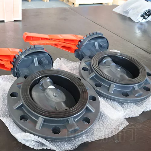 Injap rama -rama PVC